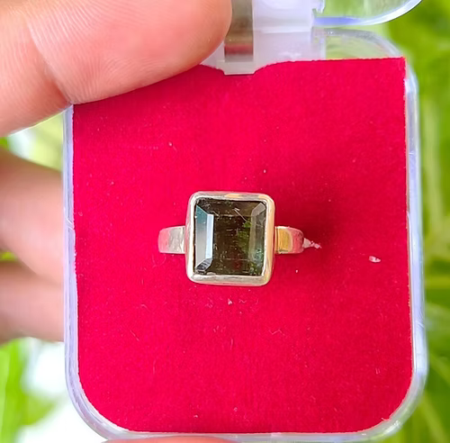 Emerald ( Panna ) _  Ring