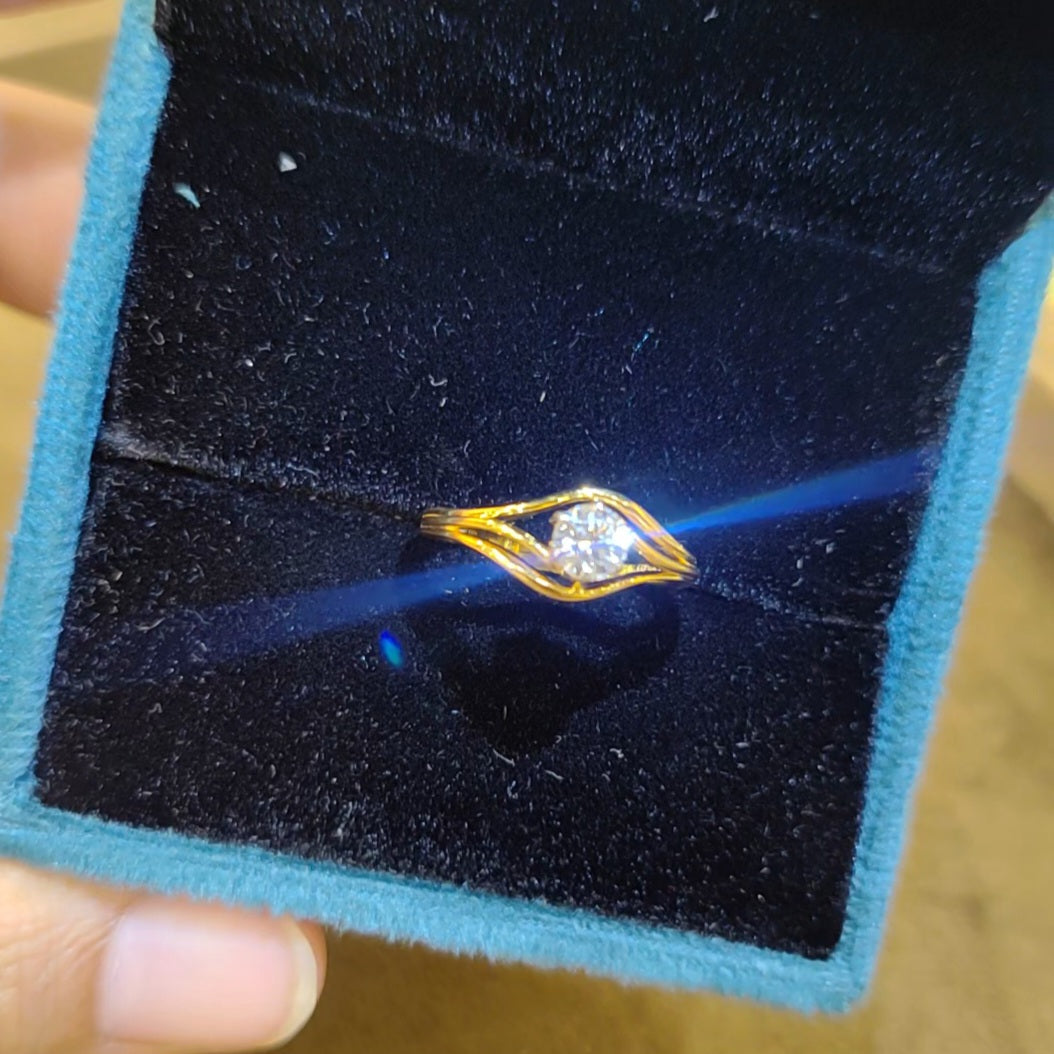 Diamond Ring _ 50 Cents Diamond in 18K Gold